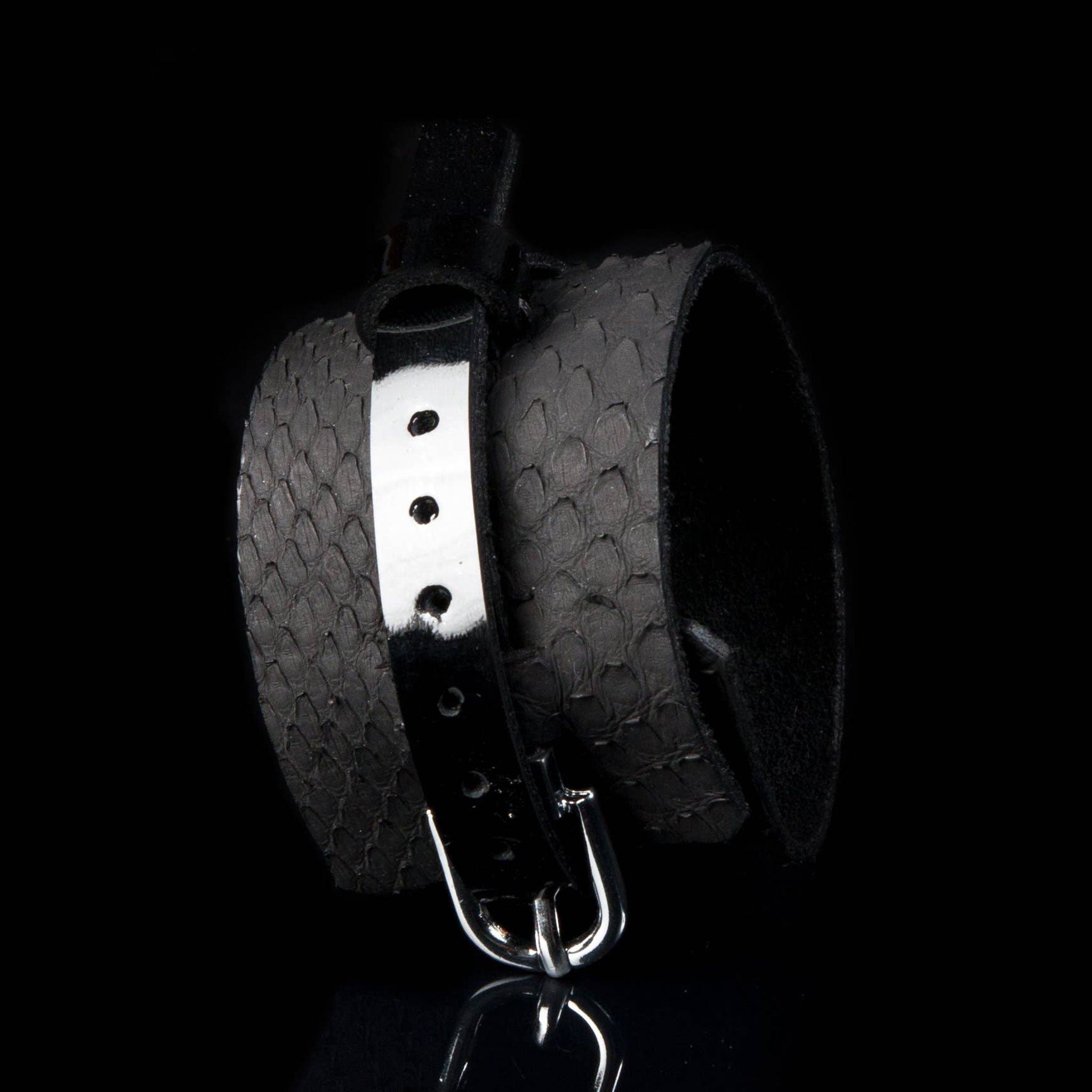 Premium leather textured alligator reptile scaled scaly patent bracelet wrist cuff adjustable buckle fashion alt-fashion arm-gear accessories black