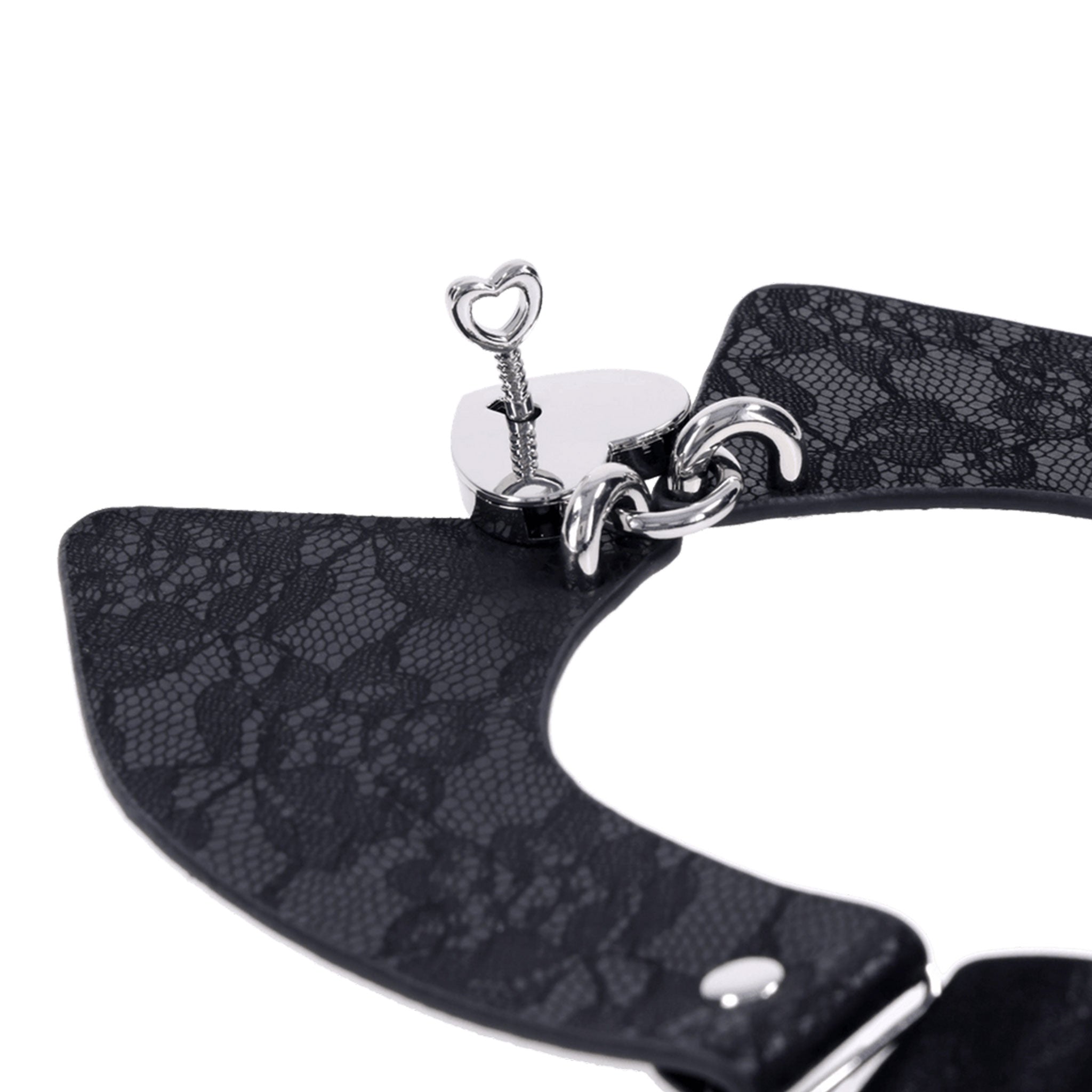 Leather faux-leather lace-etched lace accessories jewelry collar choker day-collar adjustable bra-slider locking lockable heart-lock heart-shaped elegant elegance edgy edge luxurious confidence grace sophisticated sensual secure stylish style subtle bold comfortable custom-fit all-day everyday striking fetish fashion bdsm bondage submission devotion dynamic bdsm-dynamic kink kinky kinky-play desire black silver