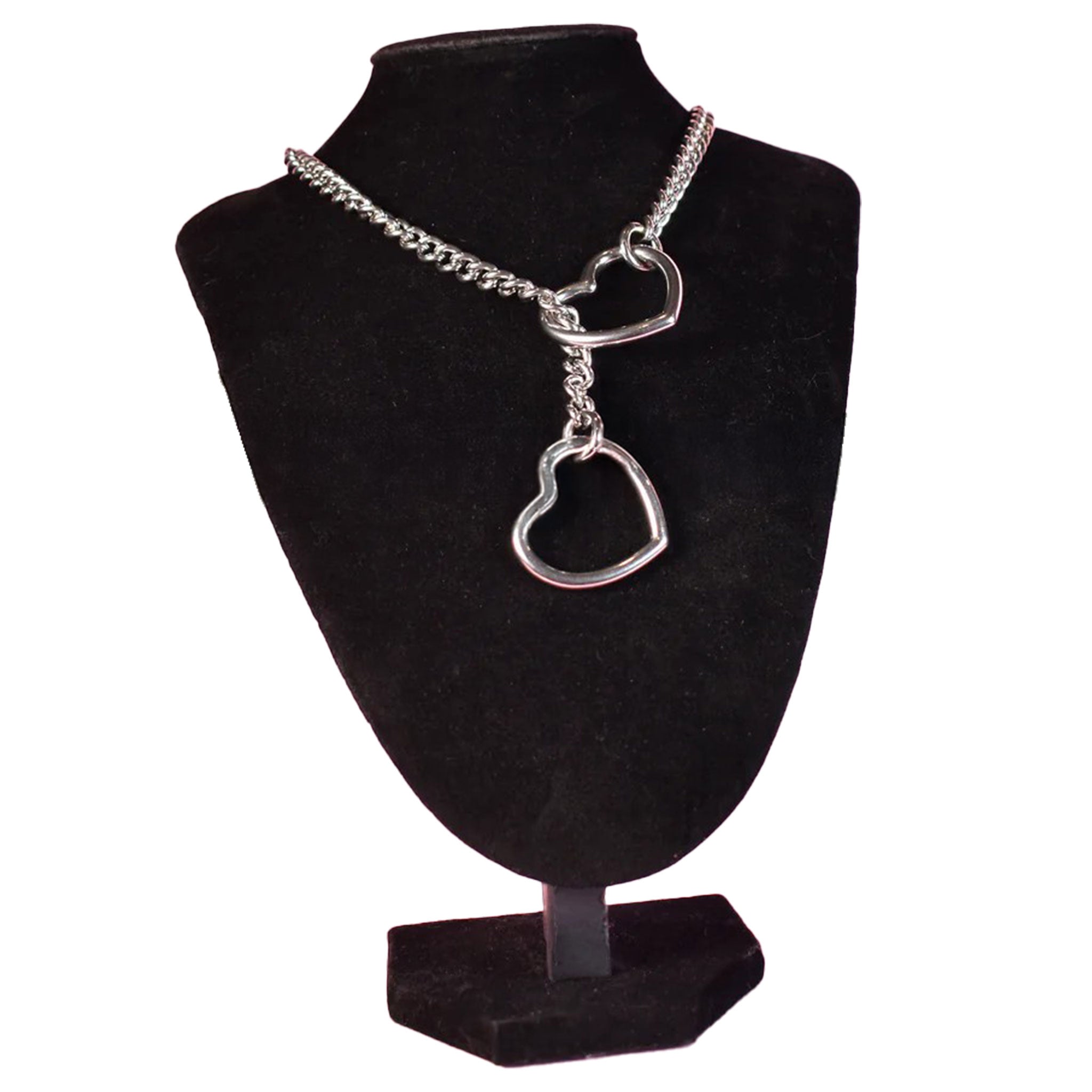 Stainless-steel chain accessories jewelry necklace collar choker choke-chain jump-chain pull-chain slip-chain jump-ring hear-shaped heart-ring
pulling tugging tug-proof tugproof pet-play pup-play fetish fashion alt-fashion bdsm bdsm-play kink kinky kinky-play silver