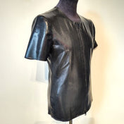 Latex rubber shiny etched top shirt short sleeve sleeved short-sleeve front zip zipper snake snakeskin snake-skin scale texture techno fetish fashion door-bitch doorbitch door bitch proof black