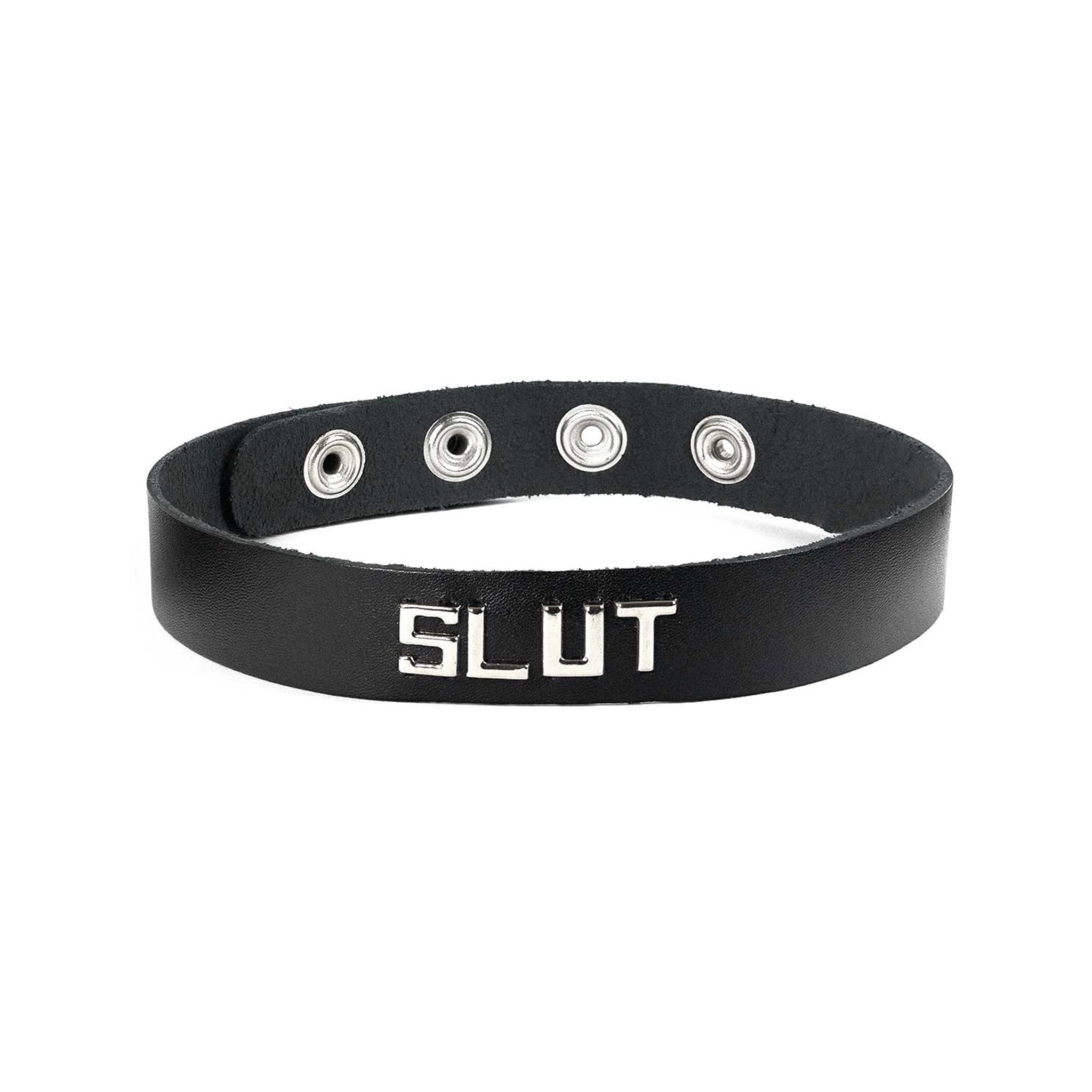 Leather oil-tanned choker collar metal metallic studs word words letter letters statement snap-button press-button adjustable bondage bdsm bdsm-gear pet-play fetish-fashion fashion accessories black silver slut