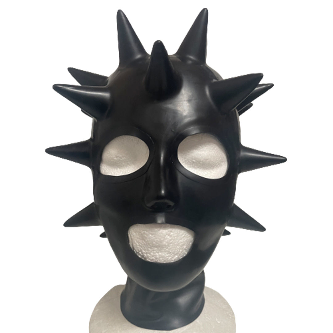 Anatomical Mask With Spikes