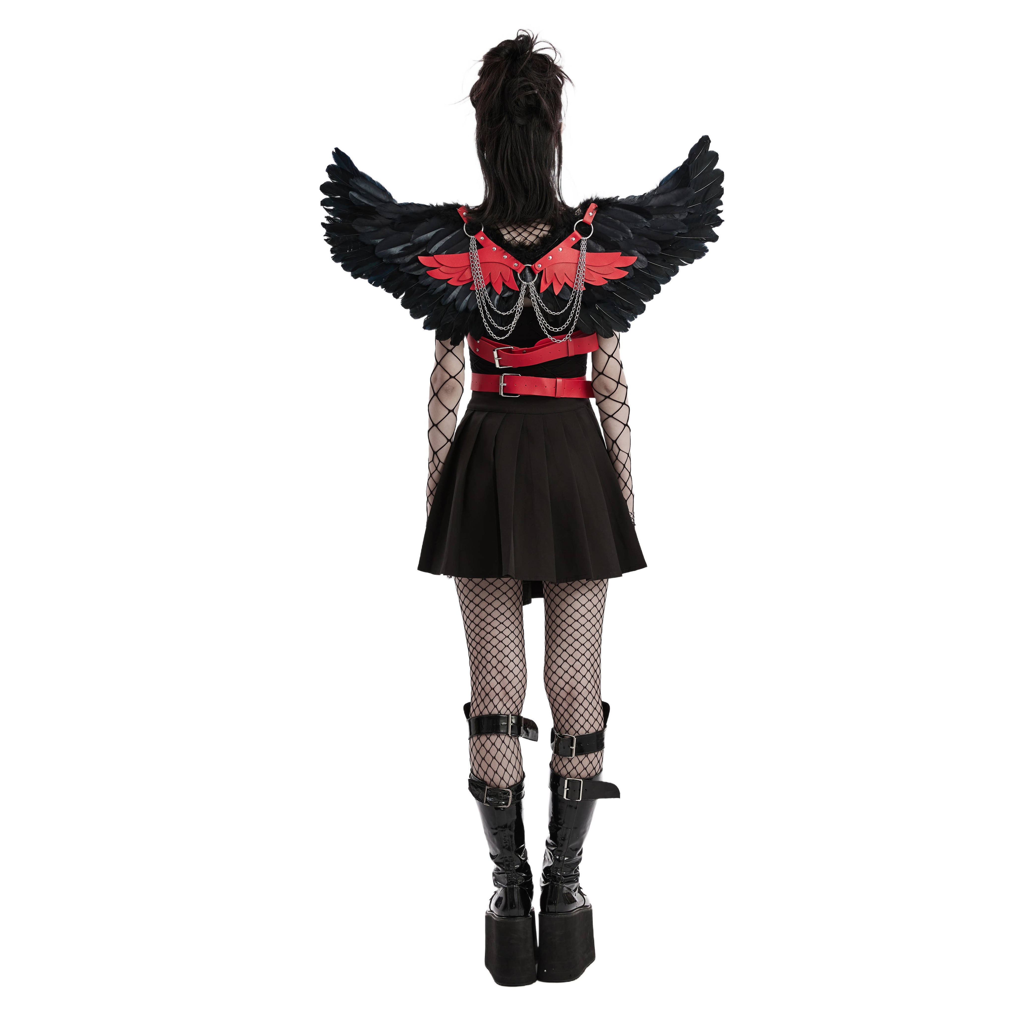 Feather wings harness black and red, sexy harness with chains and feathers, gothic angel wings costume accessory, feathered wings harness for festivals, black and red feather wings with chain details.