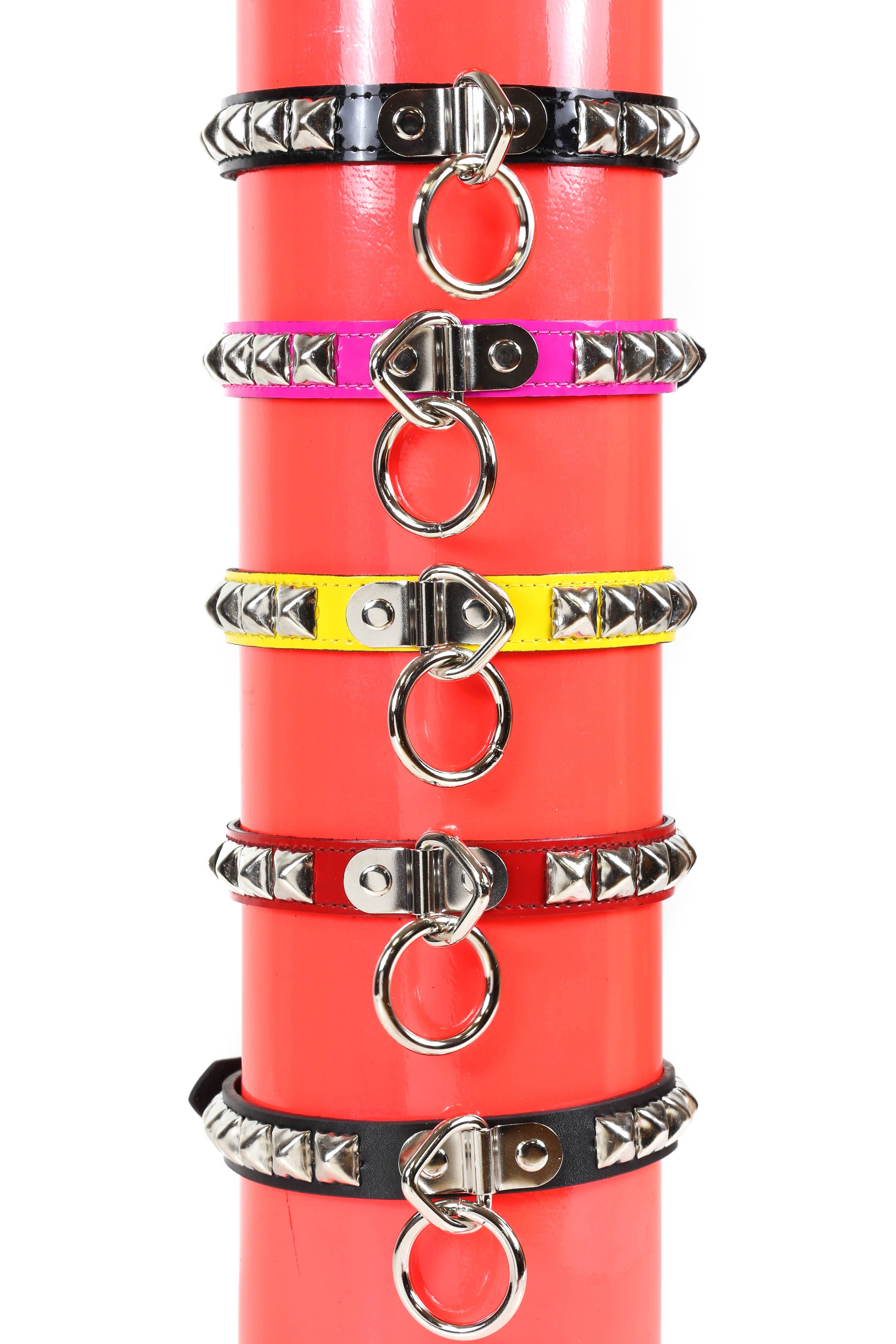 STUDDED BONDAGE CHOKER