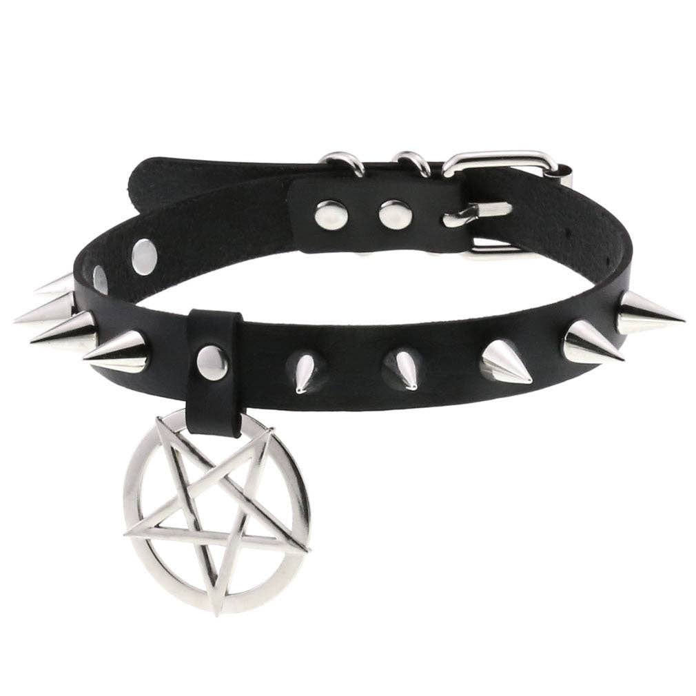 Star Pendant Leather Choker w/ Studs