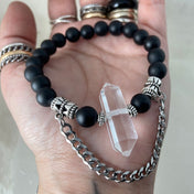 Stainless-steel hanging-chain curb-chain crystal-quartz clear-quartz onyx accessories jewelry natural-jewelry bracelet healing-crystal double-point double-terminated beaded adjustable stretchy matte-glossy chic edgy trendy stylish fashion alt-fashion boho bohemian boho-chic punk goth gothic festival witch fairy mermaid viking celtic gift unisex silver black clear