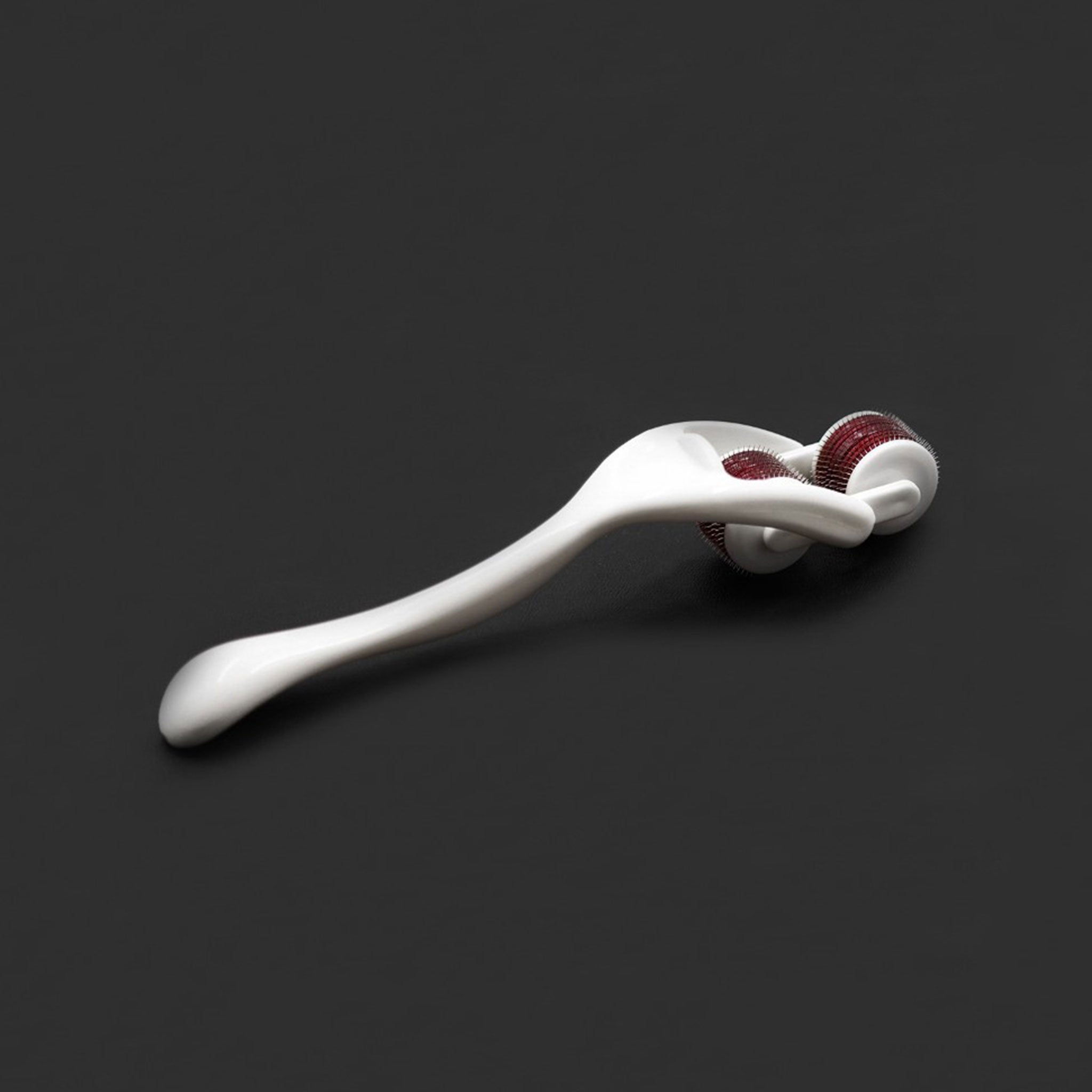 ABS-plastic pinwheel wartenberg variant metallic spikes thorns needles double roller double-wheel 9-rows separate-axis neurological maximum sensation sensory-play medical-play bondage bdsm bdsm-play adult-toys white