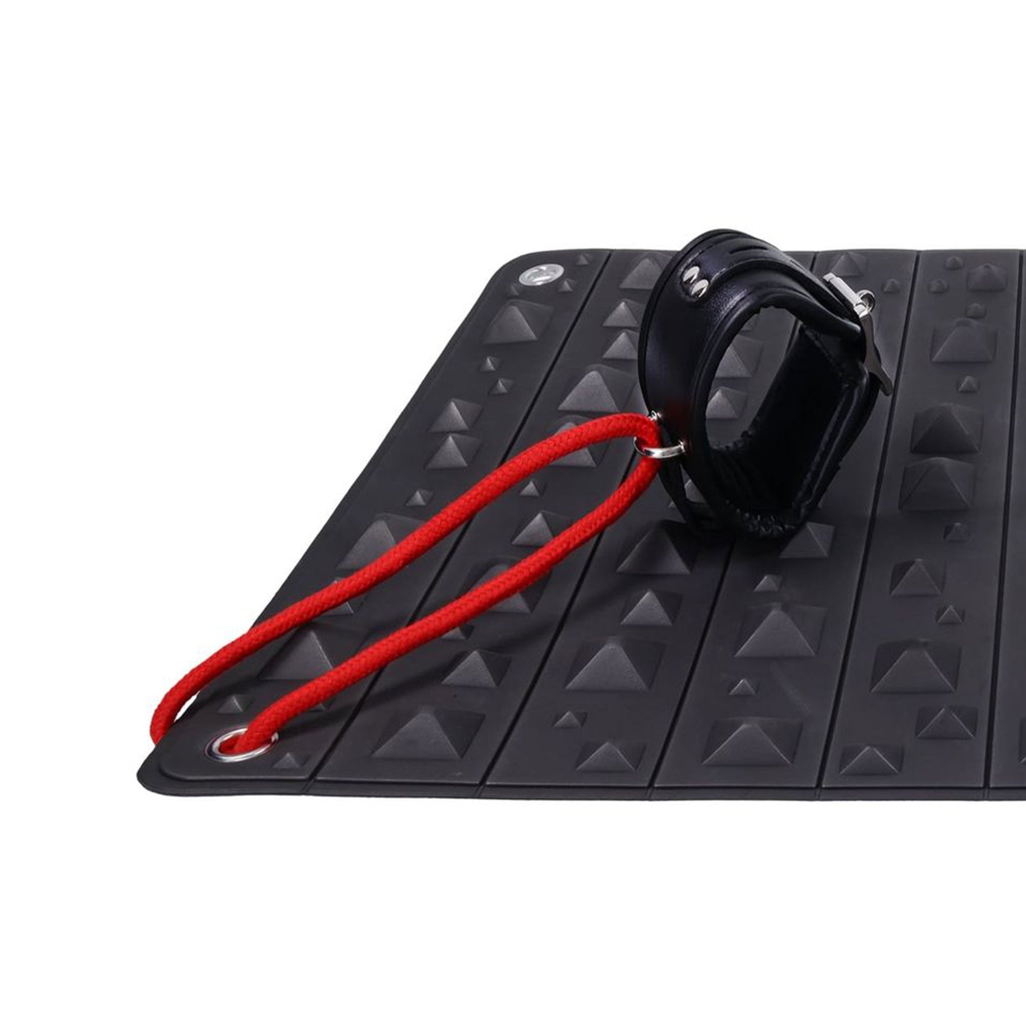 Leather faux-leather PU-leather EVA-foam foam steel-grommets accessories mat spike spiked spikes spike-mat pyramid-spike corner-grommets pressure-point knees kneel kneeling lying-down lay-down sitting sit-down storage-holster rolls-up roll-up dynamic portable durable edgy bondage bdsm bdsm-gear bdsm-toys sadism masochism sadomasochism sadist masochist sadomasochist posture-play pressure-play kink kinky kinky-toys kinky-play sensory sensory-play pain discipline punishment restraint adult-toys unisex black