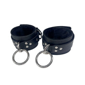 Leather latigo-leather genuine-leather fleece cotton-fleece accessories restraints cuffs wrist wristcuffs dual-layered fleece-lining fur-lining adjustable buckle jingle D-ring O-ring reinforced triple-reinforced durable soft luxury jingling fetish fashion alt-fashion bondage bdsm bdsm-fashion bdsm-gear restraints kink kinky kinky-gear kinkwear kinky-play adult-toys unisex black