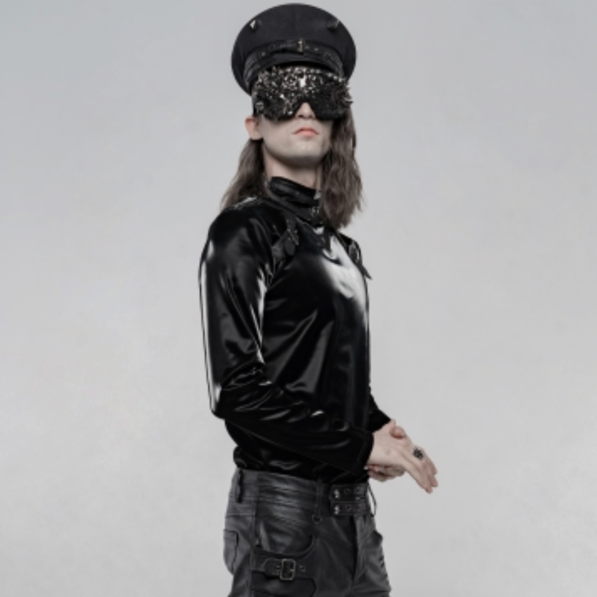 Polyester fabric woven inelastic PU faux-leather hat headgear military-hat horn horned chain hatband fetish-fashion alt-fashion goth gothic punk cyber devil demon edgy devilish fiendish demonic kink kinky kinky-fashion accessories halloween black silver