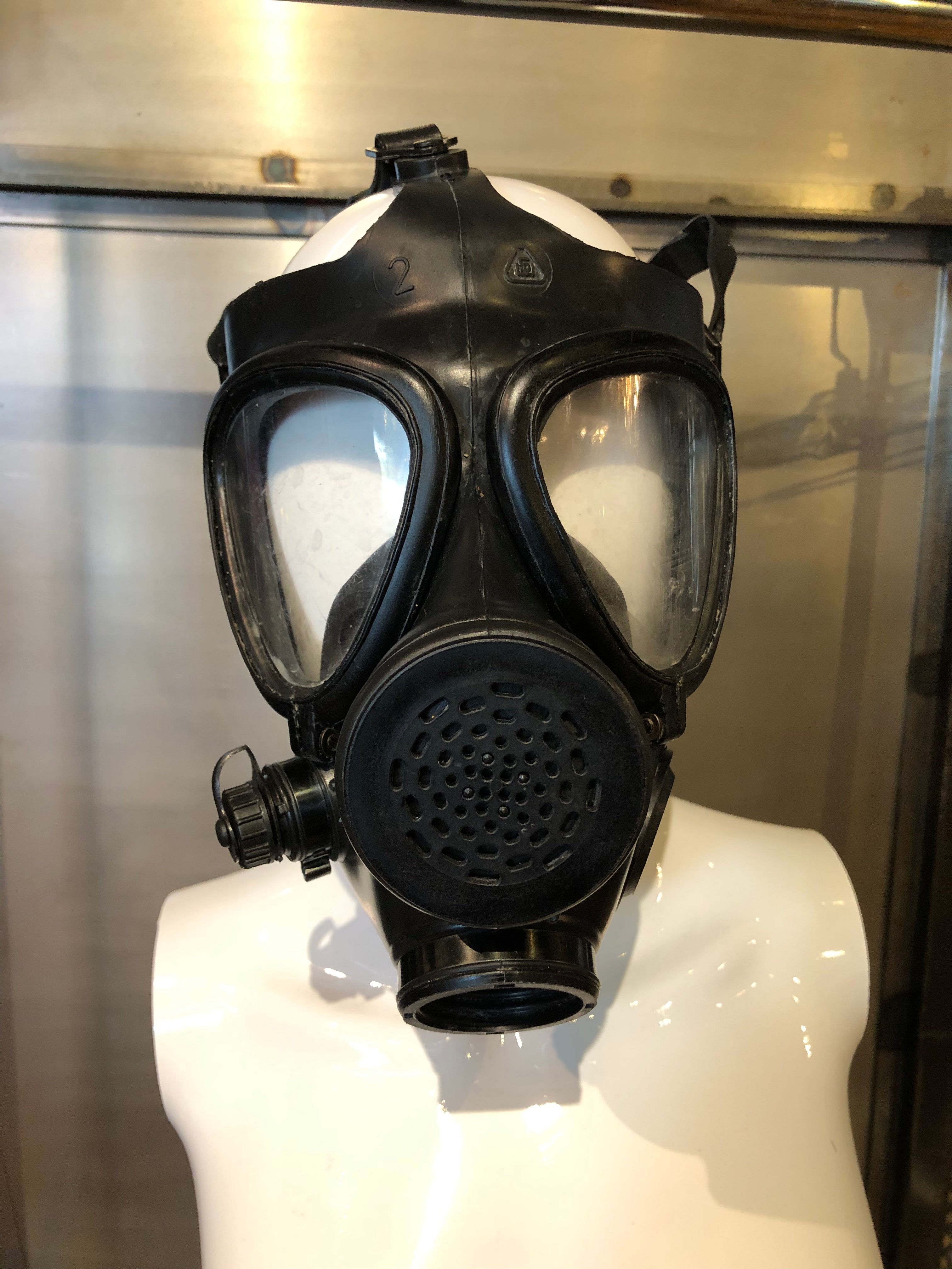 M15 Israeli Gas Mask SIZE: 3  0394