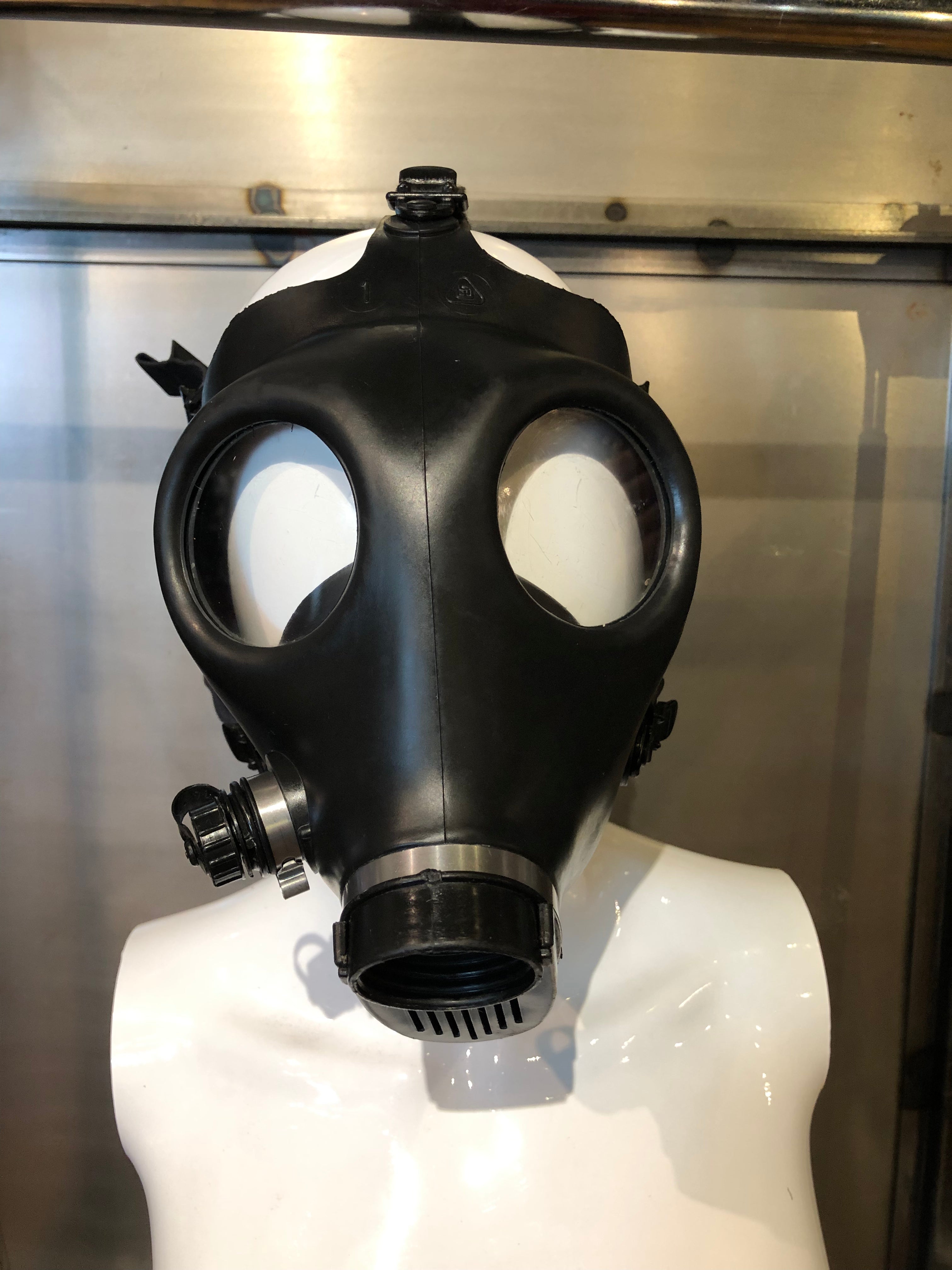 Israeli Gas Mask 408|409