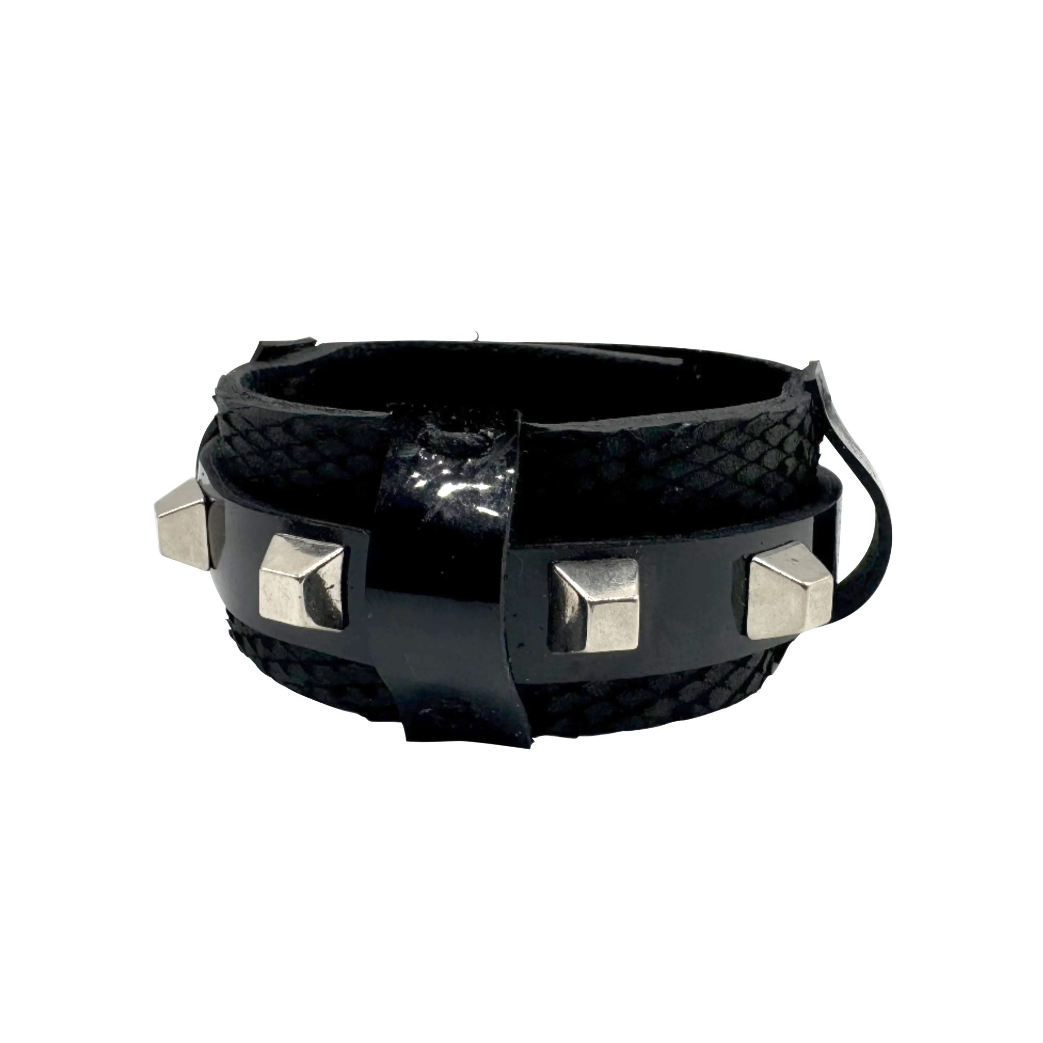 Leather embossed-leather patent-leather accessories arm-gear bracelet texture scaly snake snake-embossed animal layered studs studded squared-studs bold glossy shiny exotic rebellious refined fashion alt-fashion club clubwear unisex black silver
