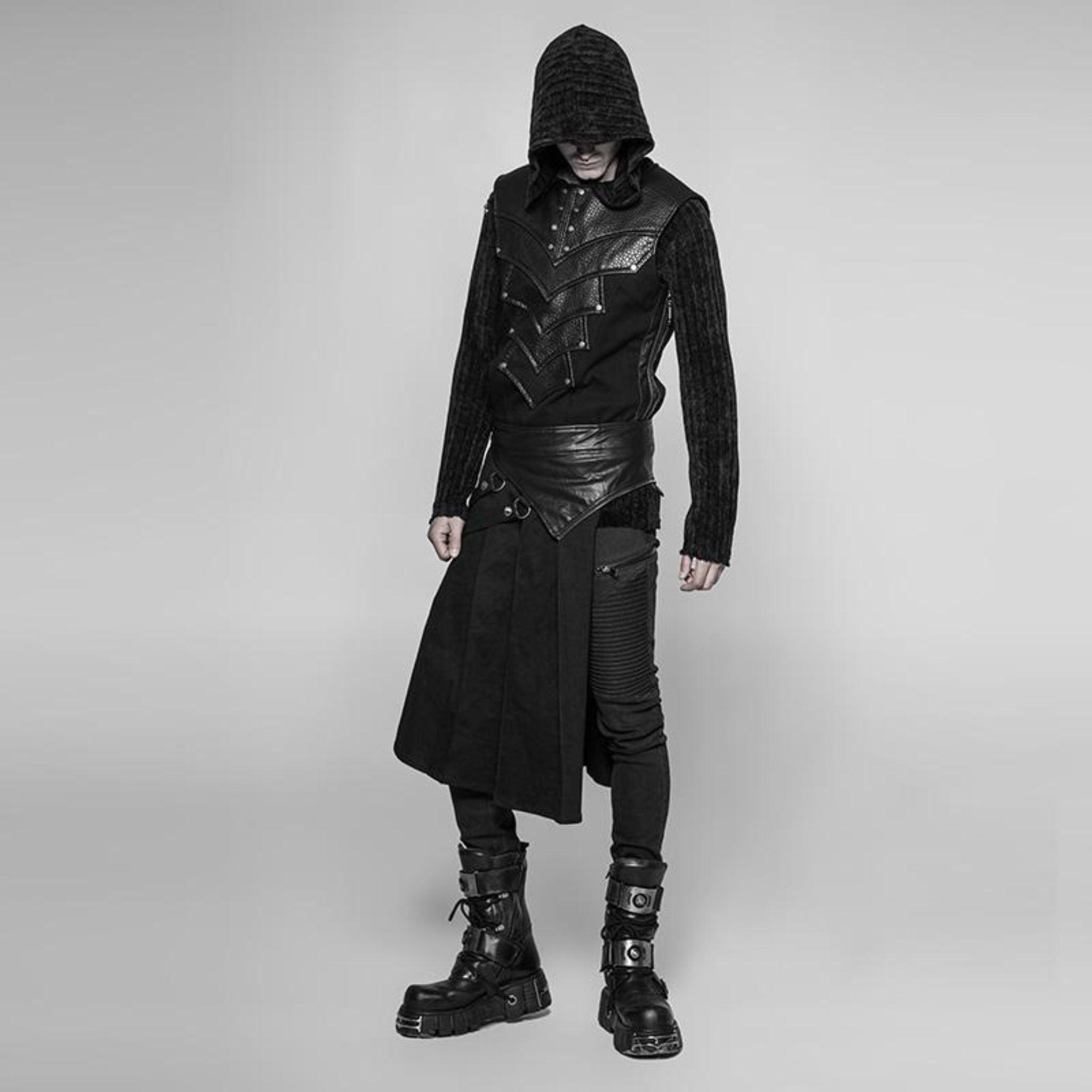 men’s vintage punk kilt black pleated punk skirt with leather straps side lacing heavy metal hardware gothic kilt fetish fashion