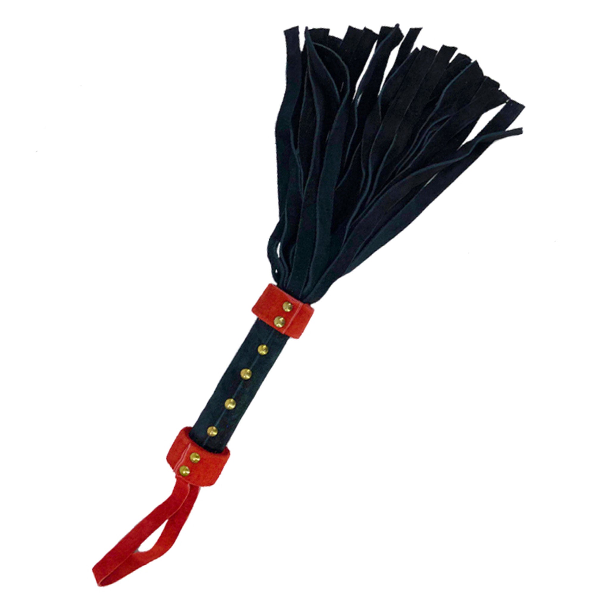Leather suede cowhide cow hide cow-hide authentic soft flogger whip bondage bdsm sadism masochism sadomasochism impact impact-play impact-toys kink kinky kinky-play kinky-toys adult-toys black red