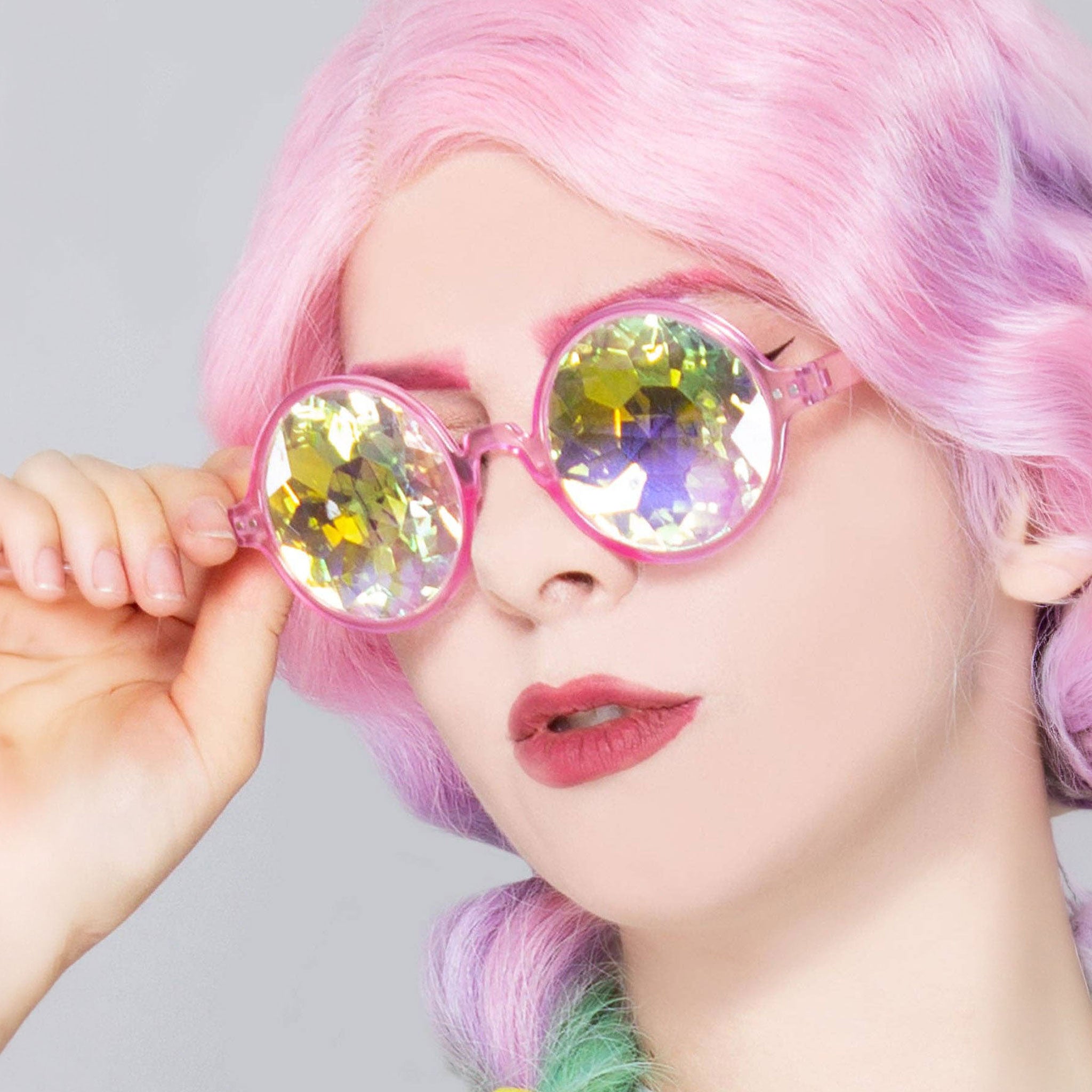 Plastic crystal accessories headgear head-gear eyewear eye-wear sunglasses shades kaleidoscope-lens round-frames nose-pads non-prescription nonprescription glasses-sleeve comfortable trippy ready-to-wear soft fashion alt-fashion rave ravewear raver-babe festival gifts costume cosplay halloween unisex pink 