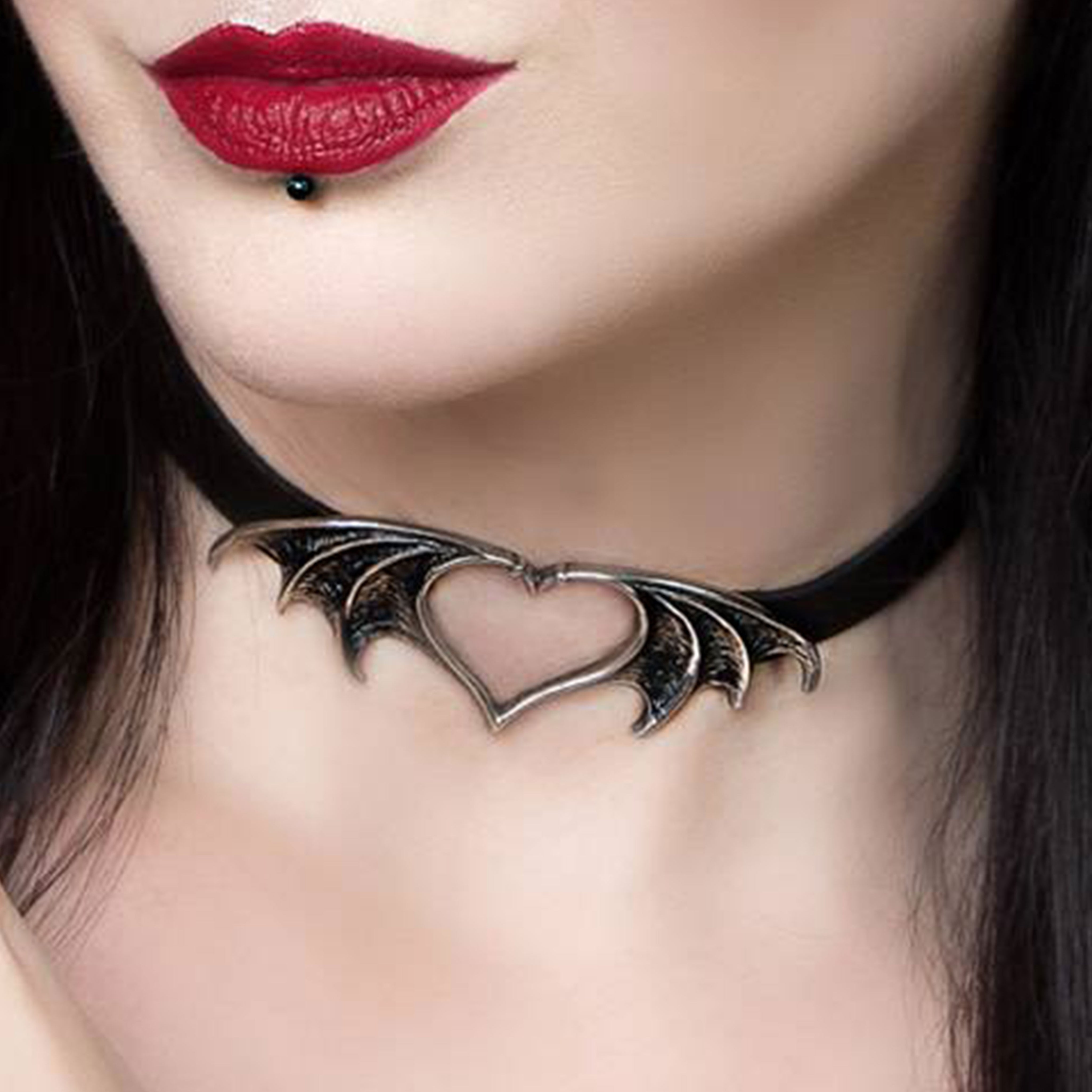 Nocte Amor Pewter Choker