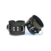 Leather latigo-leather chrome restraints wrist-restraints wrist-cuffs padded adjustable buckle locking lockable D-ring bondage bdsm bdsm-gear kink kinky kinky-play adult-toys camo camouflage brown green