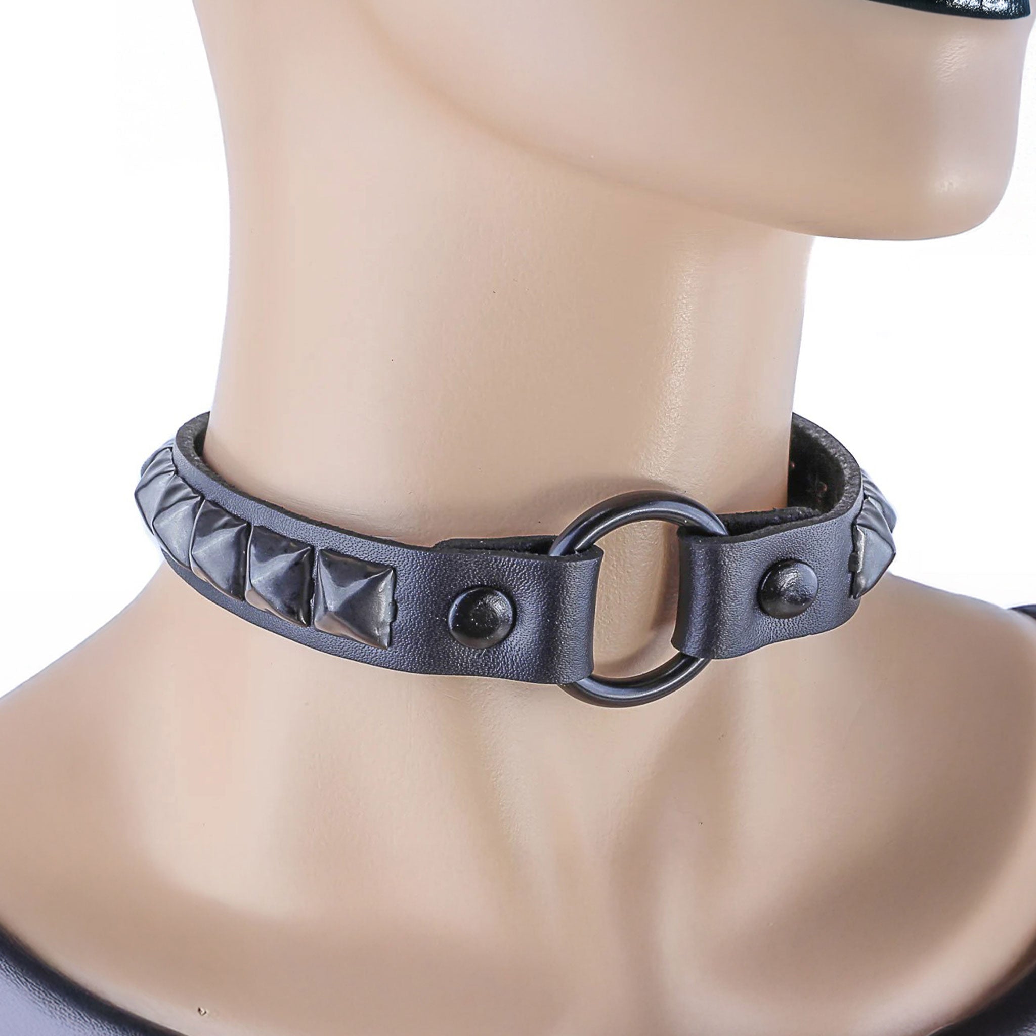 Leather vegan faux collar choker stud studs studded pyramid O-ring loop adjustable buckle bondage bdsm fetish fashion punk goth gothic alt-fashion accessories black