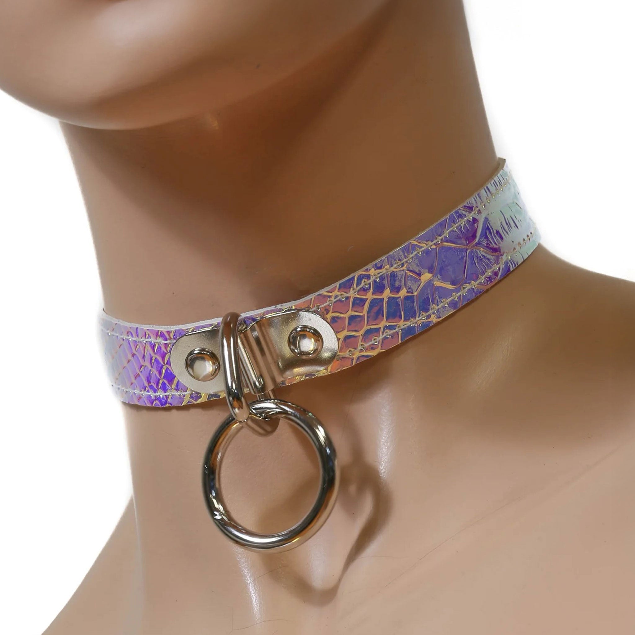 Leather patent collar choker adjustable buckle lockplate lock-plate lock plate loop pentagon pentagonal O-ring bondage bdsm fetish fashion alt-fashion punk goth gothic rave rave-wear festival accessories snake texture iridescent hologram rainbow