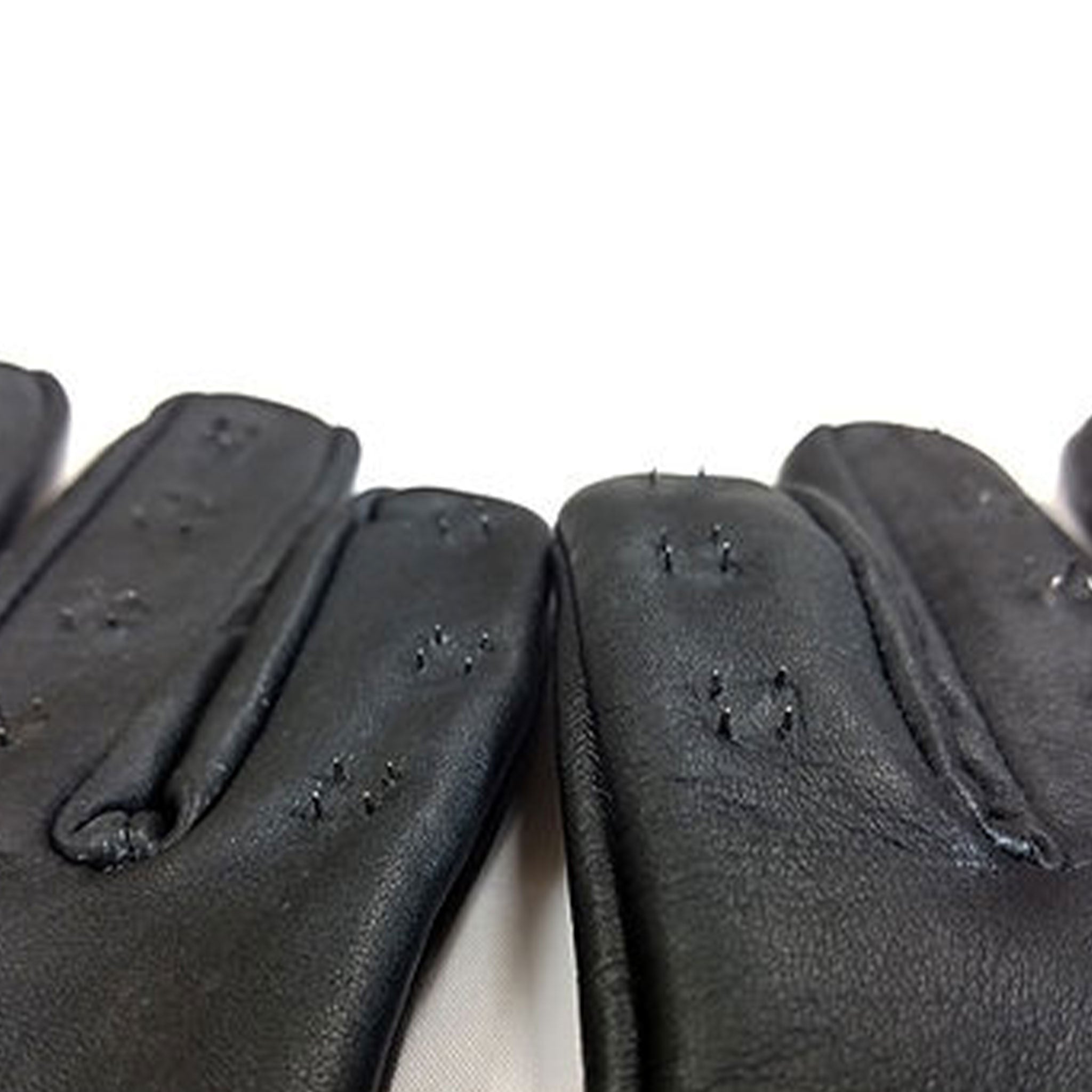 Leather genuine-leather sheep-leather metallic-spikes accessories gloves elasticated-wrist spike spikes spiked vampire-gloves spiked-fingers soft snug comfortable prickly fierce fetish fashion alt-fashion alternative fetishwear bondage bdsm bdsm-toys bdsm-fashion kink kinky kinky-toys kinky-play sadomasochism sensory sensory-play pain teasing scratching stim stimulation costume cosplay halloween predator adult-toys unisex black 