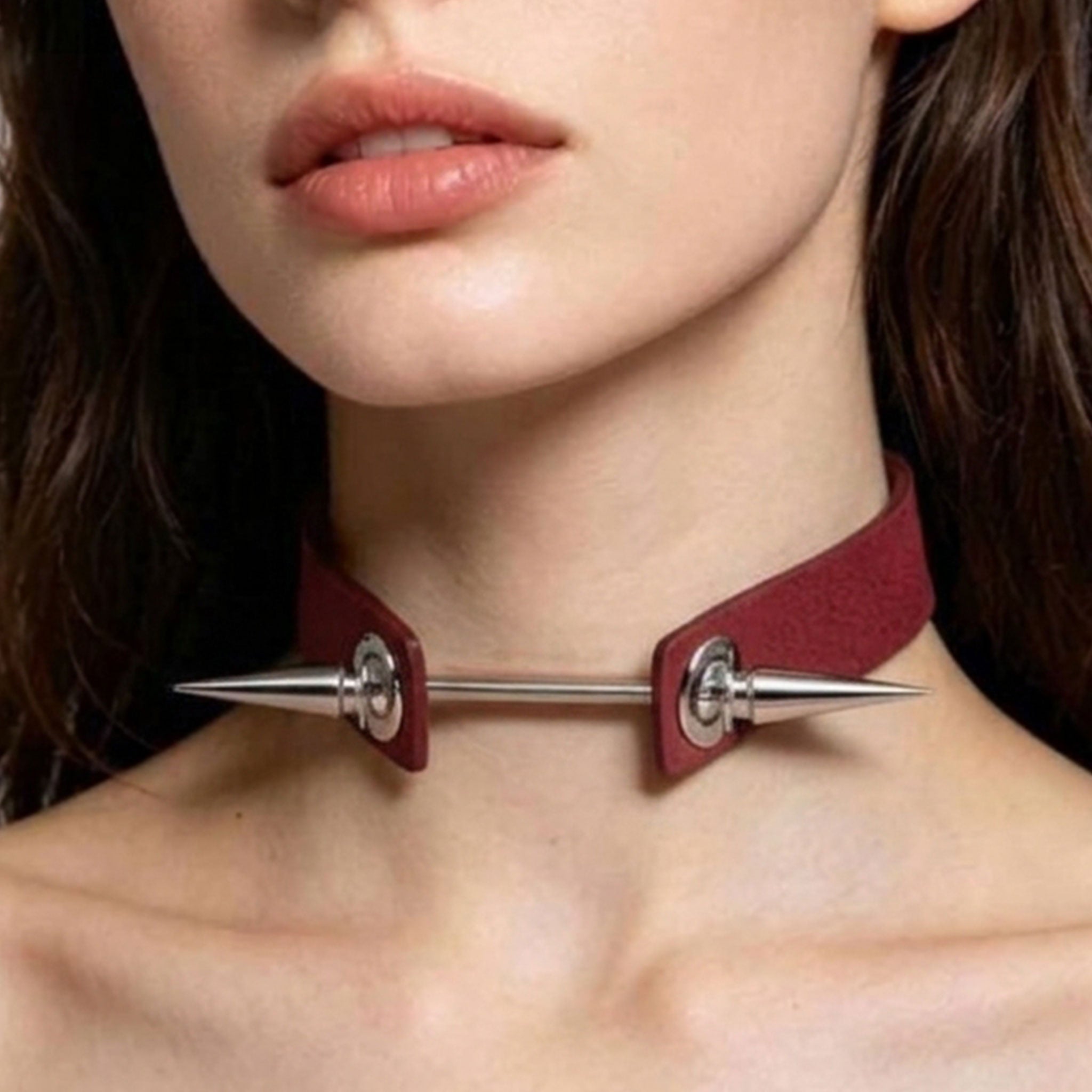 Leather PU-leather faux-leather metallic-alloy accessories neckwear collar choker barbell screw-on spike spiked spikes tree-spikes large-spikes adjustable sexy extreme exaggerated edgy unique pointy high-quality durable comfortable lightweight versatile fashion-forward trendy fetish fashion alt-fashion alternative punk goth gothic bedroom dungeon clubbing clubwear festival nightclub bondage bdsm bdsm-gear kink kinky kinkwear costume cosplay anime halloween halloween-accessories unisex red