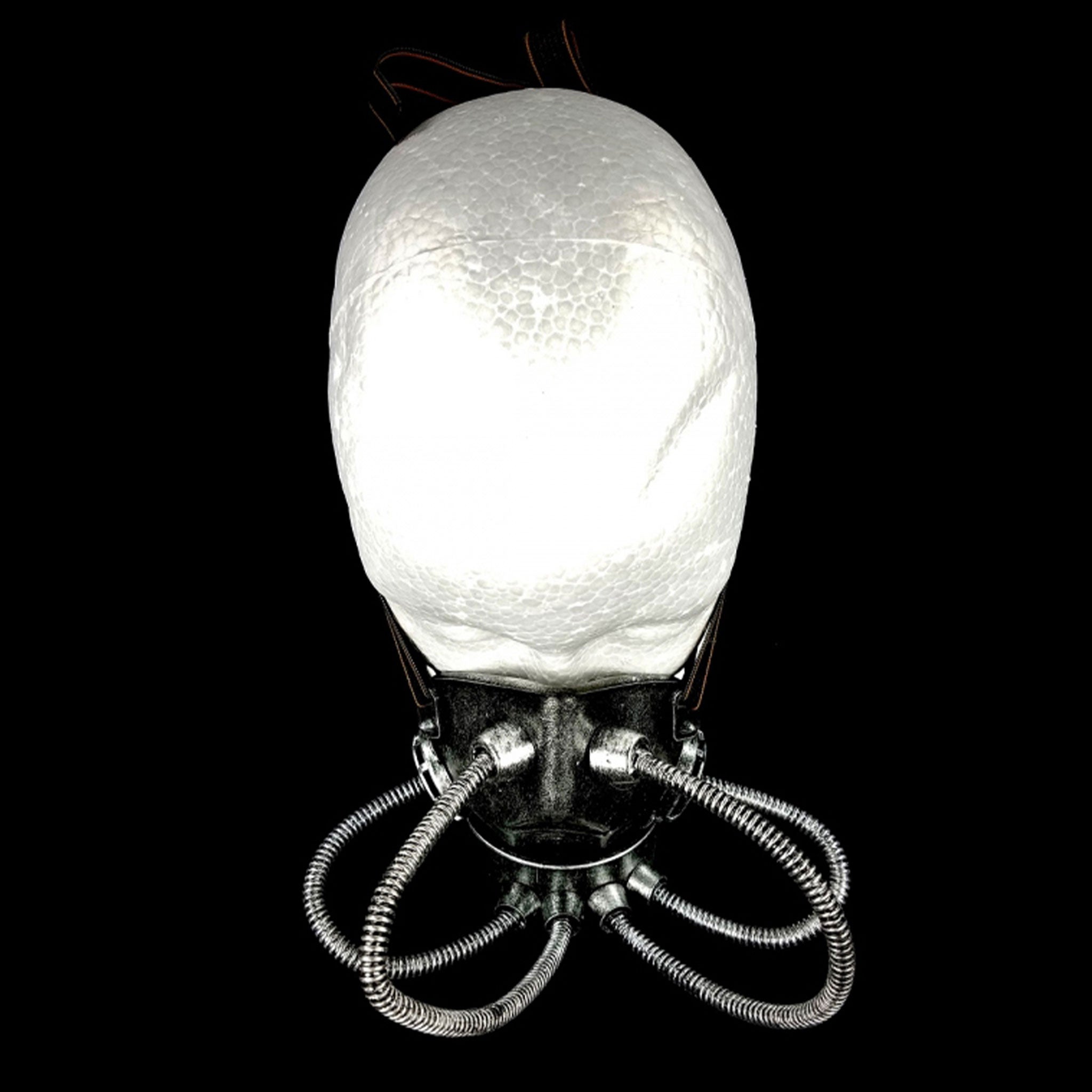 Plastic molded-plastic elastic accessories headgear mask gasmask breathing-filter single-filter twistoff twist-off segmented-tubes metal-tubes flexible-tubes adjustable costume cosplay halloween steampunk cyberpunk ravewear clubwear festival apocalypse post-apocalypse postapocalypse punk badass unisex silver antique-silver