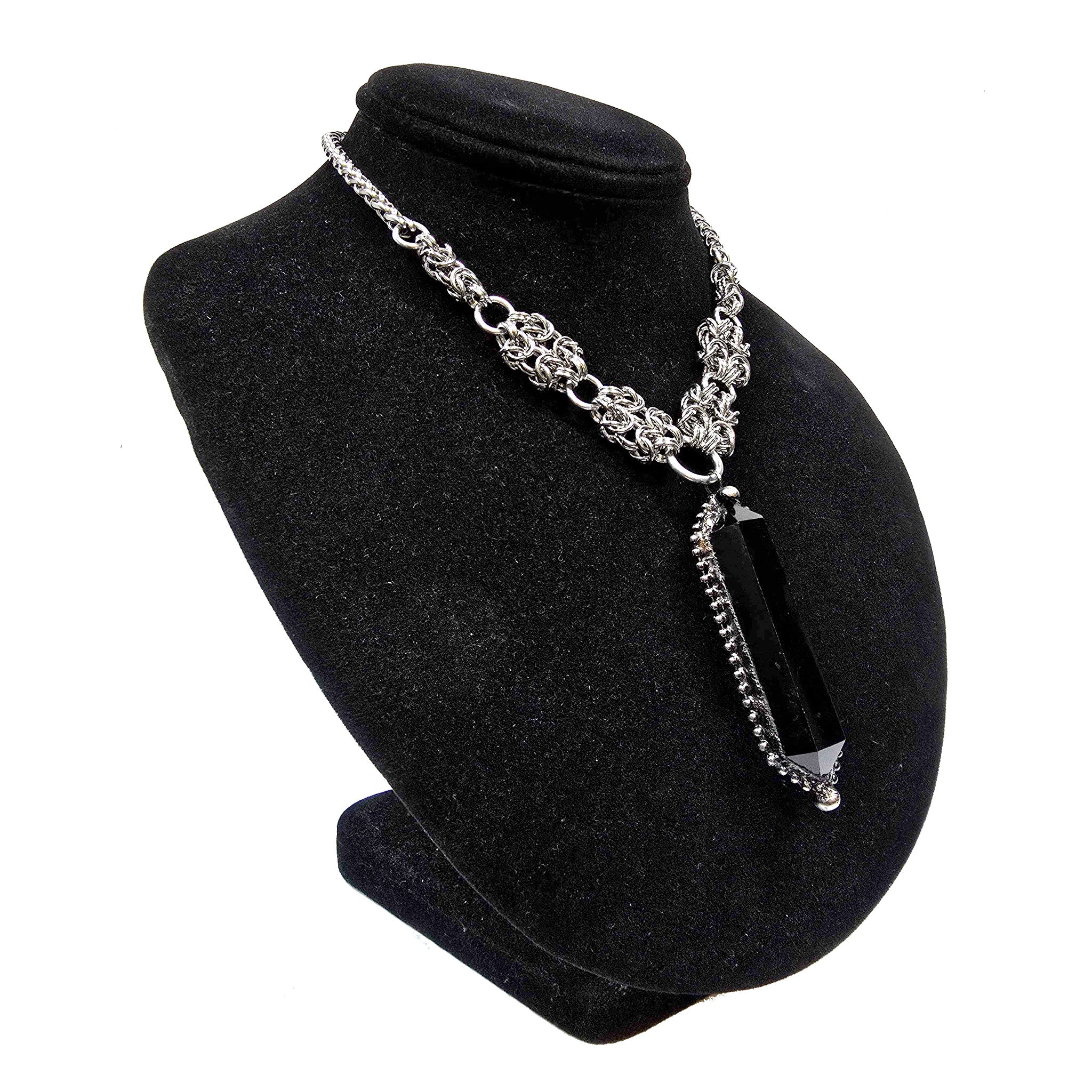 Onyx crystal stainless-steel copper electroplated-copper nickel-free allergy-free accessories jewelry necklace choker pendant double-terminated double-point byzantine maille chainmail wheat-braid chain lobster-clasp O-ring gem gemstone spiritual-jewelry gemstone-jewelry boho bohemian boho-chic goth gothic witch wicca urban celt celtic fairy rocker biker stylish luxury date-night festival casual going-out party clubbing medieval rennaisance renfaire hippie holiday gift unisex black silver 