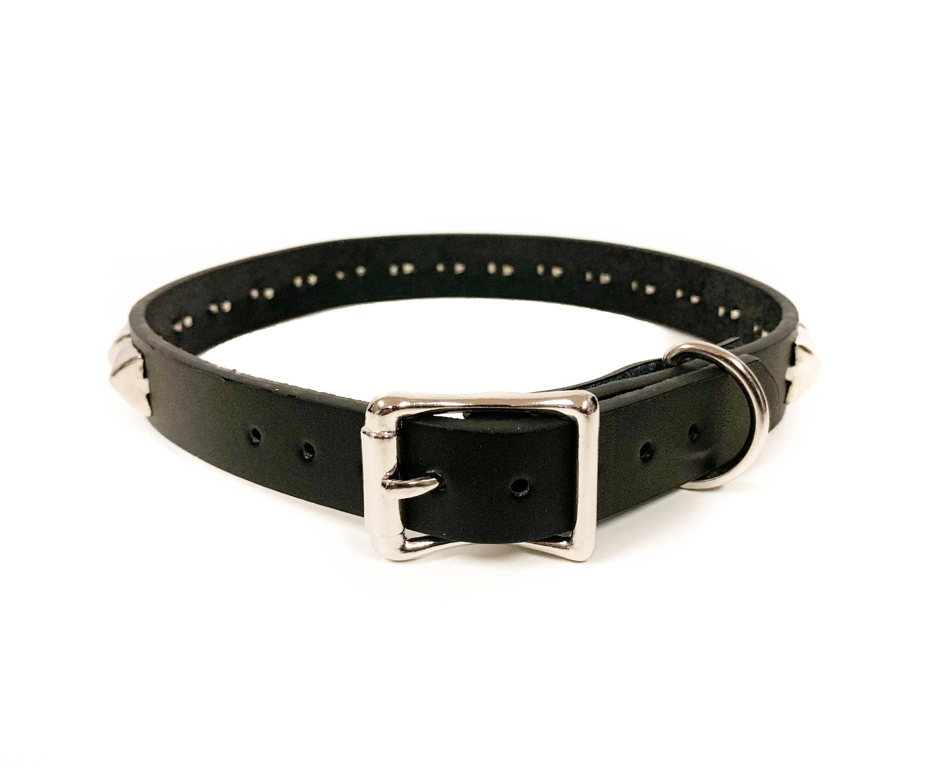 BLACK LEATHER CHOKER WITH 1 ROW 1/2" PYRAMID STUDS