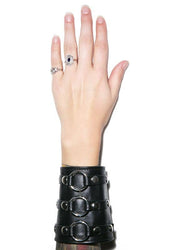 3 Ring Short Gauntlet Style Bracelet